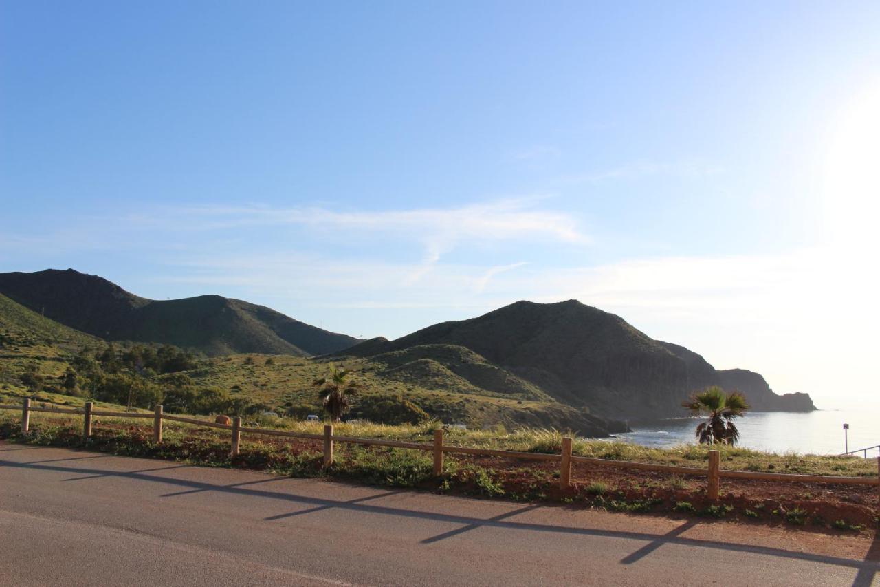 Apartamento De 3 Dormitorios A 60 M De La Playa En La Isleta, Cabo De Gata Ла-Іслета-дель-Моро Екстер'єр фото